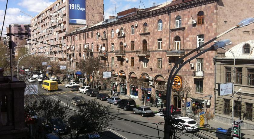 Apartment On 11 Amiryan Street Ereván Exterior foto